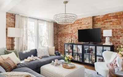 a beautiful home,well furnished showing functional interior design
